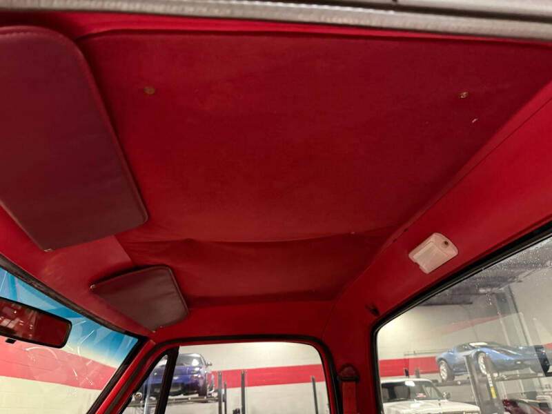 1987 Dodge RAM 100