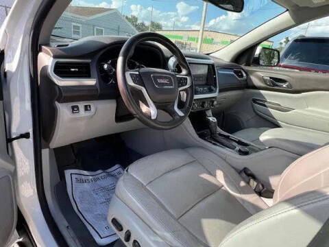 2017 GMC Acadia SLT-1