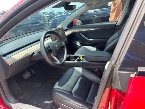 2021 Tesla Model 3 Standard Range Plus