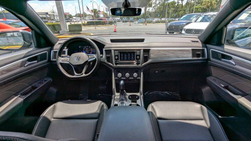 2023 Volkswagen Atlas Cross Sport SE