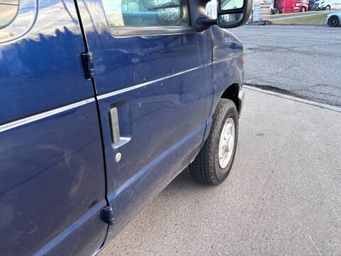 2008 Ford E-Series E-250