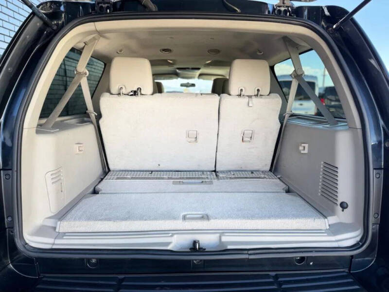 2011 Ford Expedition EL XLT