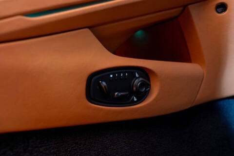 2024 Aston Martin DB12 V8