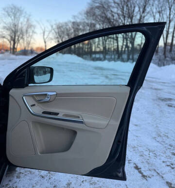 2015 Volvo XC60 T5 Drive-E Platinum