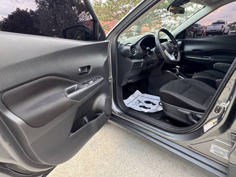 2021 Nissan Kicks S