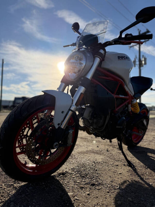 2017 Ducati Monster 797