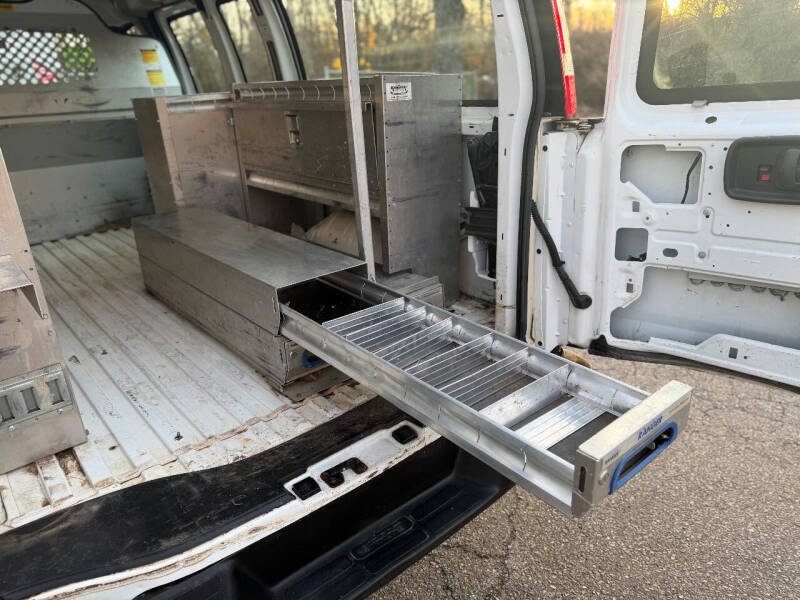 2016 Chevrolet Express 2500