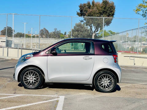 2014 Scion iQ 10 Series
