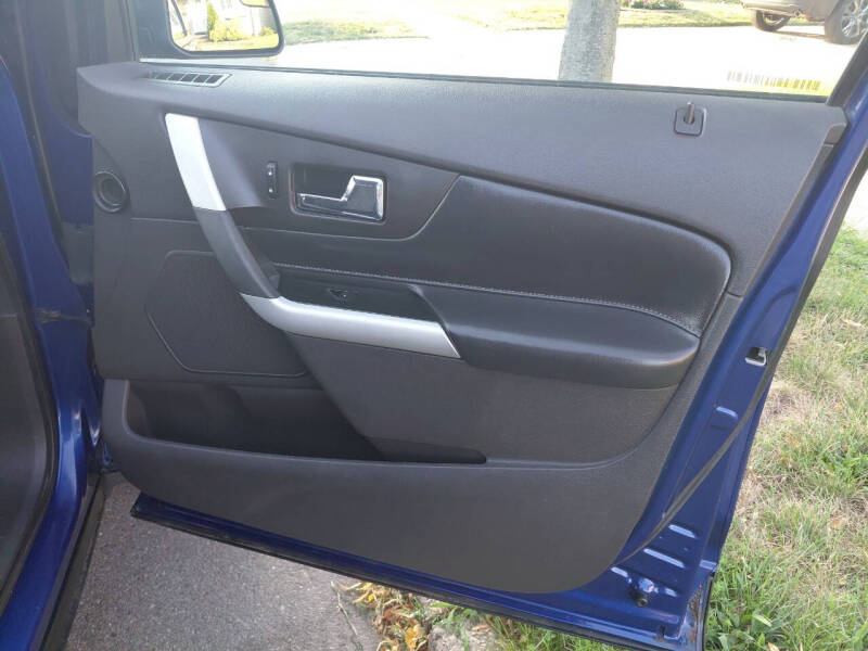 2013 Ford Edge SE