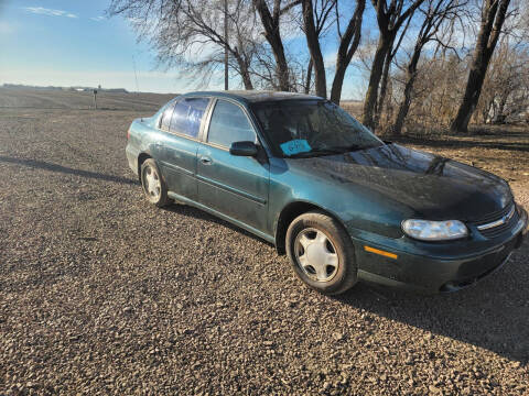 2000 Chevrolet Malibu for sale at B&M Auto Sales and Service LLP in Marion SD