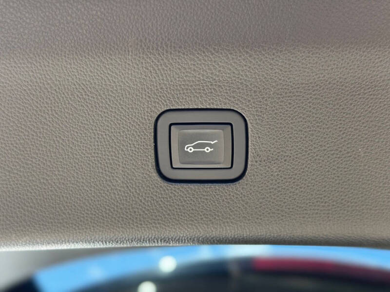 2022 Buick Enclave Avenir