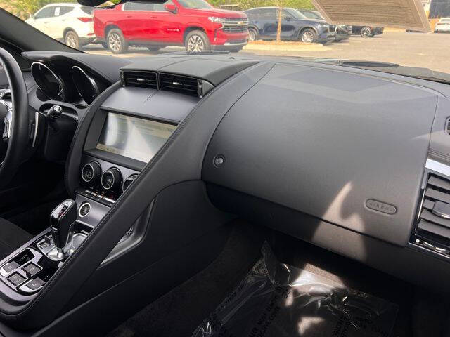 2019 Jaguar F-TYPE P340