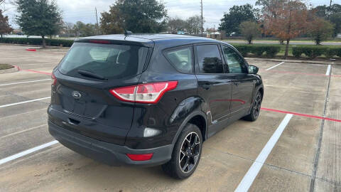 2015 Ford Escape S