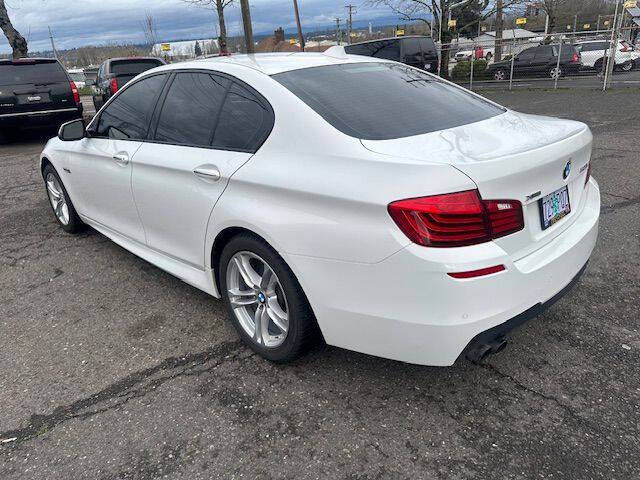 2015 BMW 5 Series 528i xDrive