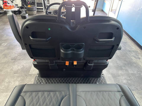 2025 Denago Rover XL