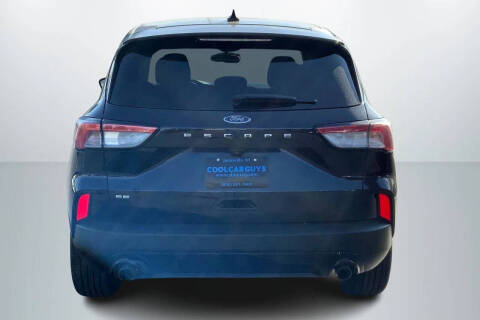 2021 Ford Escape SE