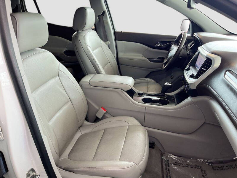 2017 GMC Acadia SLT-1