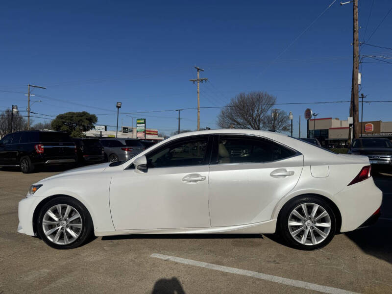 2016 Lexus IS 200t