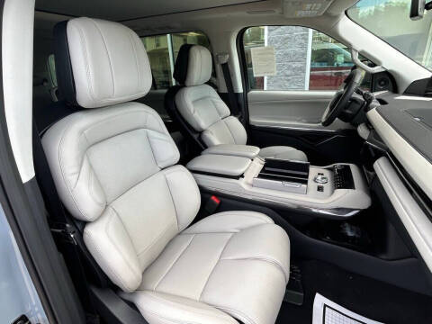 2025 Lincoln Navigator Reserve