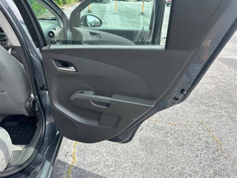 2013 Chevrolet Sonic LT Auto