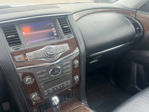 2017 Infiniti QX80 Signature Edition