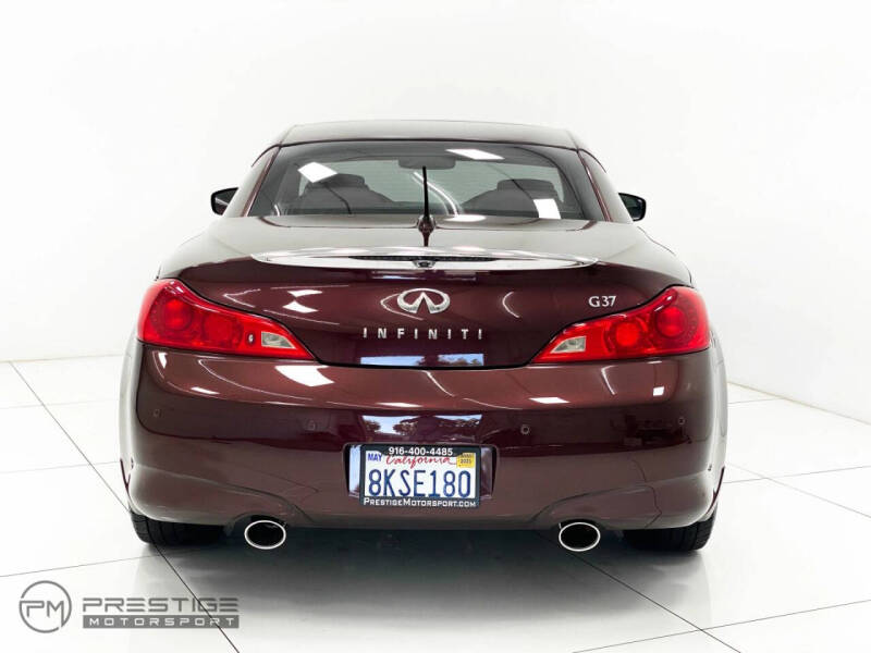 2010 Infiniti G37 Convertible
