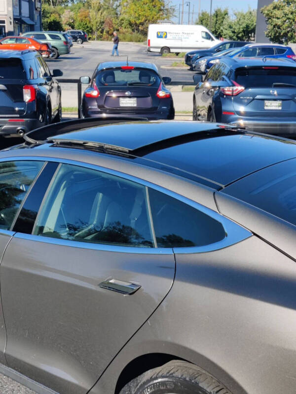 2015 Tesla Model S
