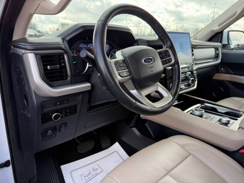 2024 Ford Expedition MAX XLT