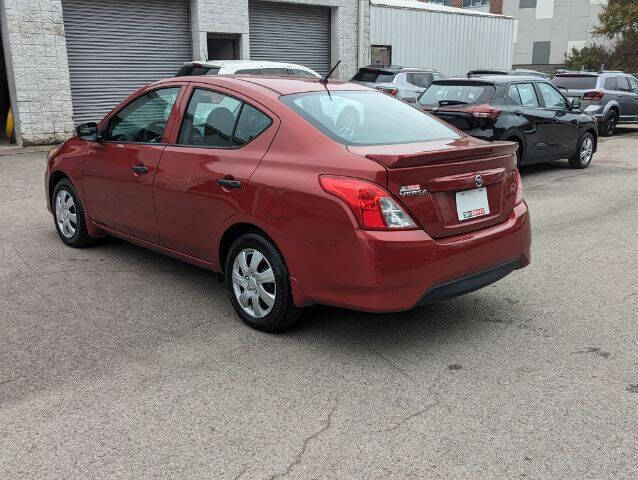 2017 Nissan Versa 1.6 S Plus