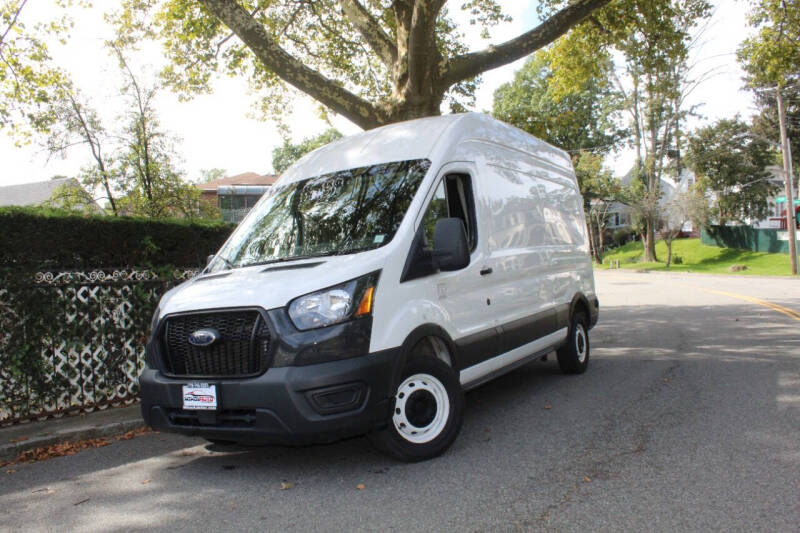 2022 Ford Transit Van Base's photo