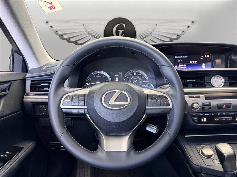 2016 Lexus ES 350