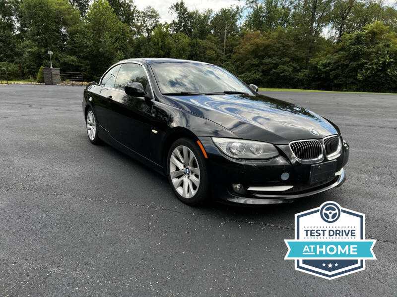 2011 BMW 3 Series 328i's photo