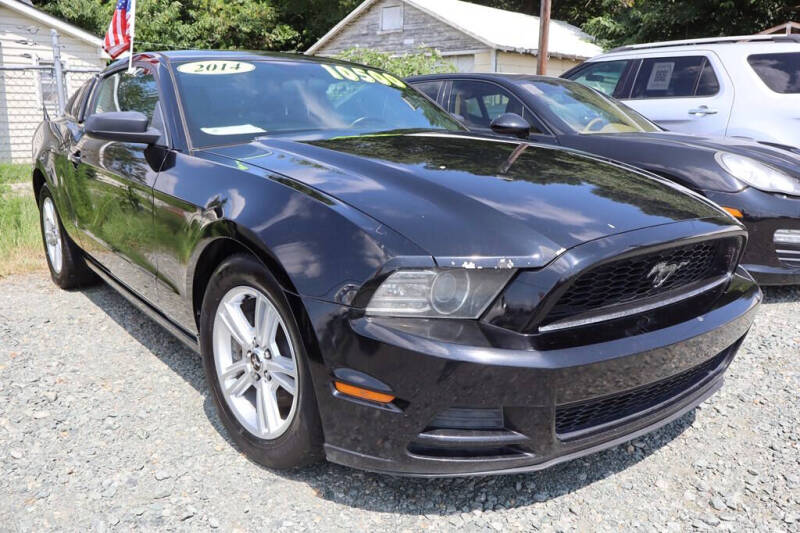 2014 Ford Mustang V6