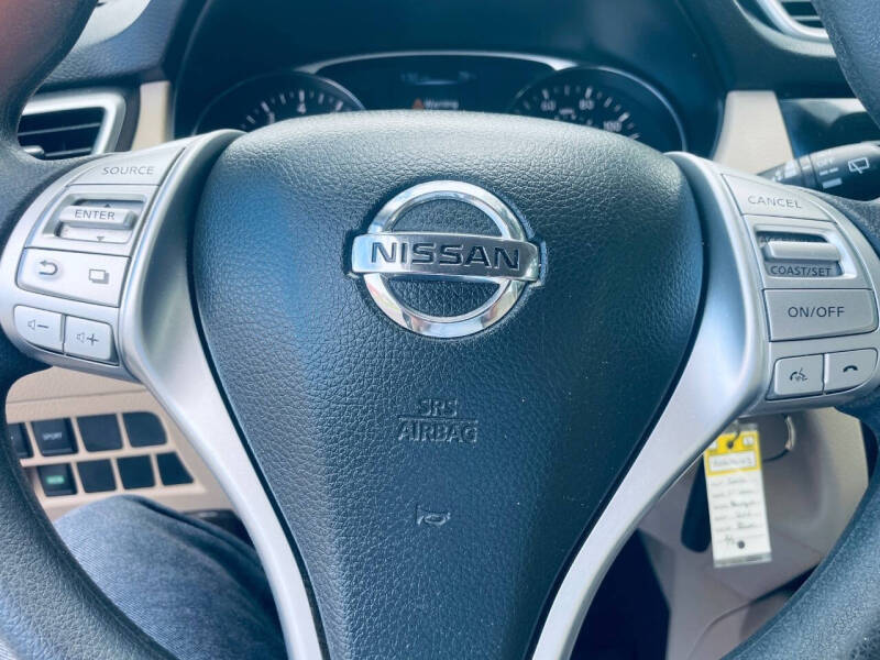 2016 Nissan Rogue SV