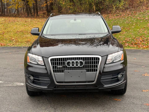 2012 Audi Q5 2.0T quattro Premium Plus