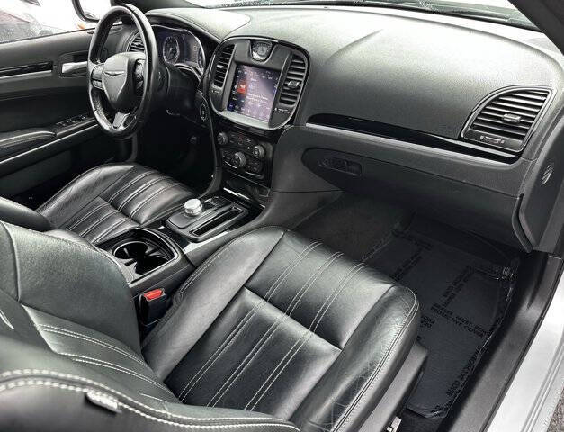 2021 Chrysler 300 S V6