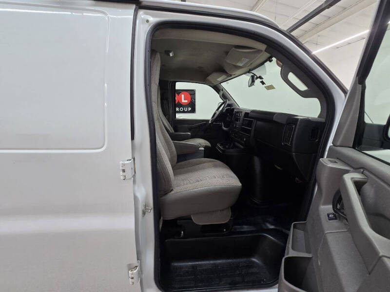 2018 Chevrolet Express 2500