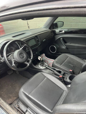 2012 Volkswagen Beetle