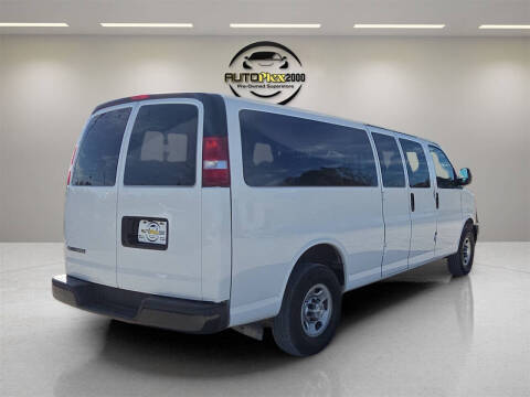 2023 Chevrolet Express LS 3500