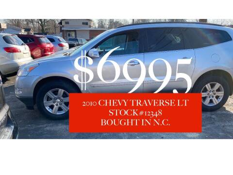 2010 Chevrolet Traverse for sale at E & A Auto Sales in Warren OH