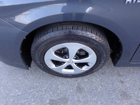 2013 Toyota Prius Three