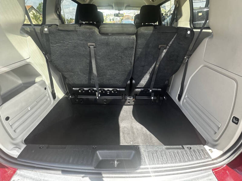 2016 Dodge Grand Caravan American Value Package