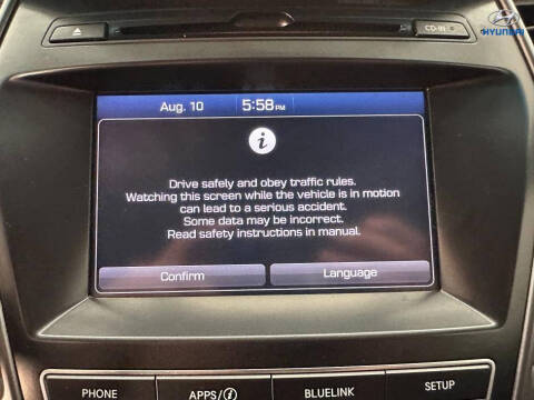 2018 Hyundai Santa Fe SE