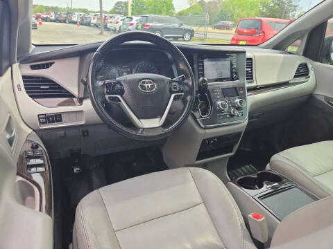 2018 Toyota Sienna