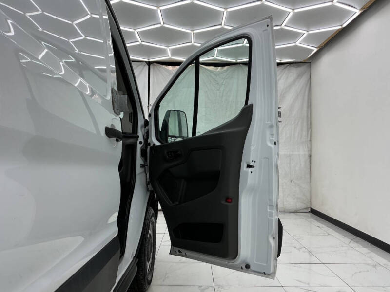 2021 Ford Transit