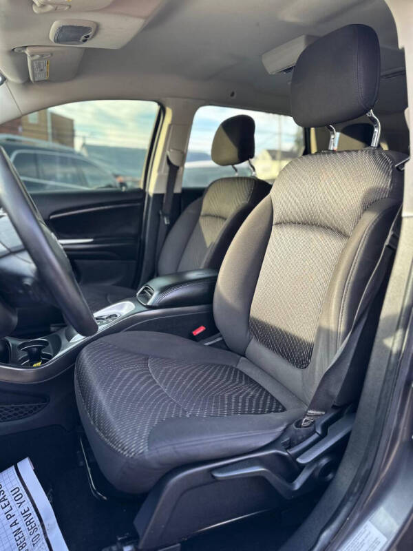2014 Dodge Journey American Value Package