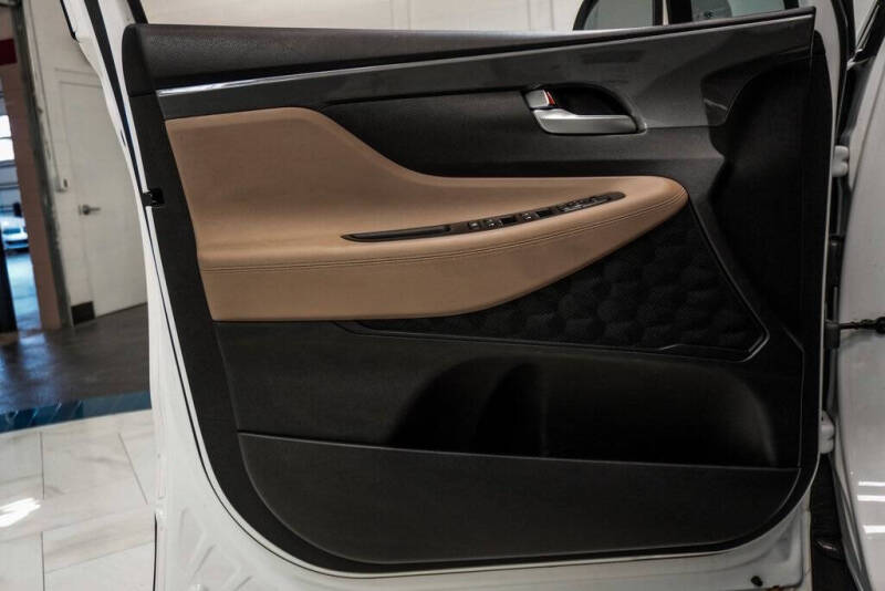 2023 Hyundai Santa Fe SE