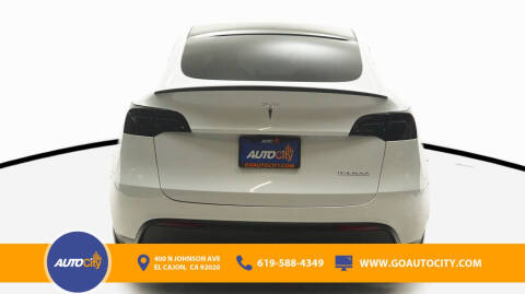 2023 Tesla Model Y Performance