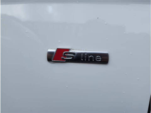 2014 Audi A4 2.0T quattro Premium Plus