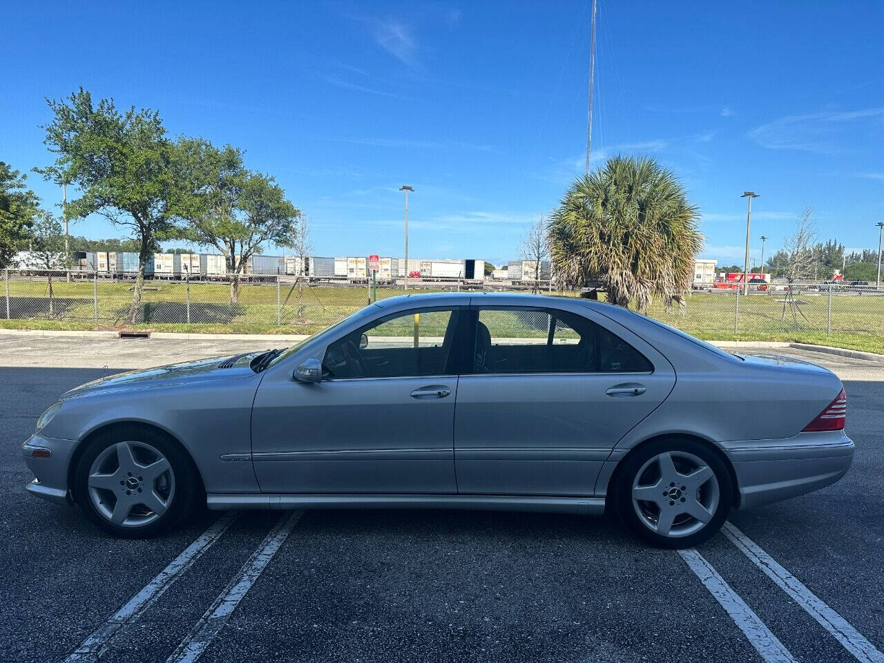 2003 Mercedes-Benz S-Class  - $16,900